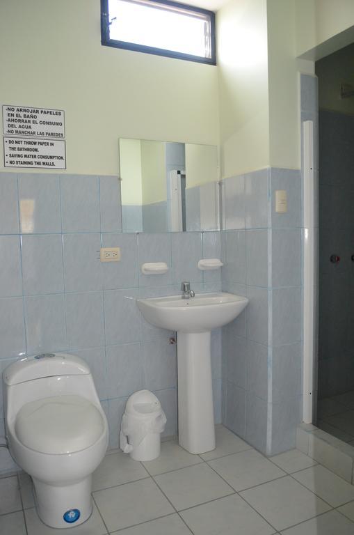 Hostal Andry Puerto Baquerizo Moreno Room photo