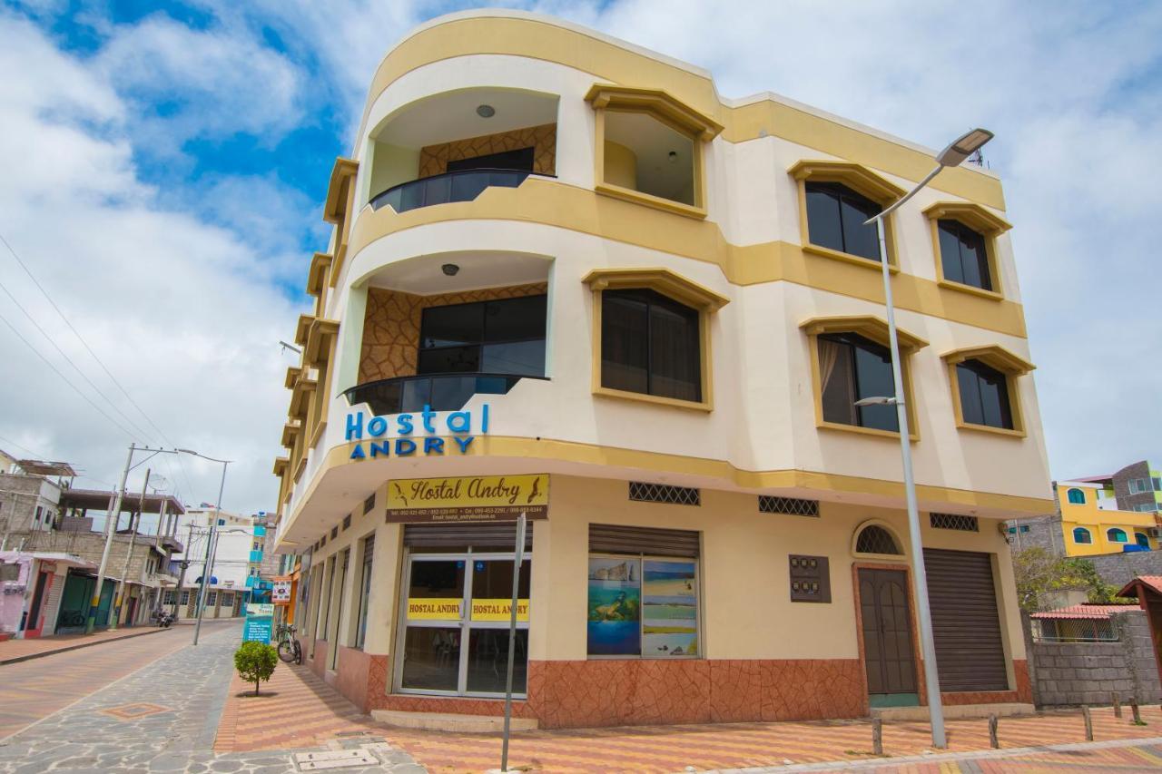 Hostal Andry Puerto Baquerizo Moreno Exterior photo